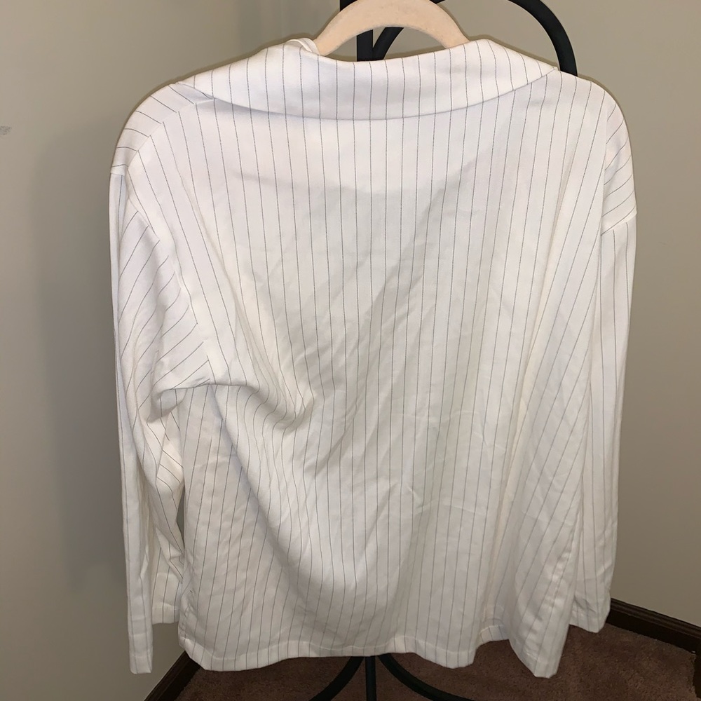 jacket - Picture 2 of 2
